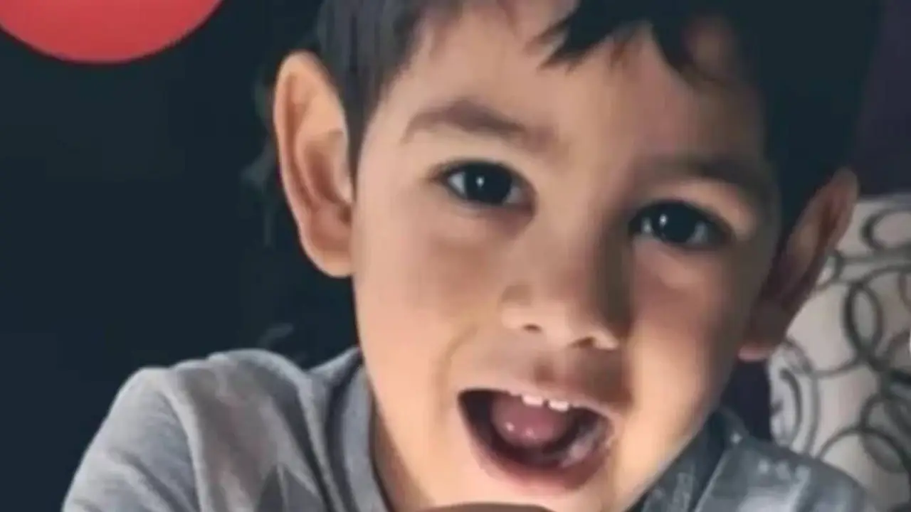 “Lo castigaban con agua fría”: la autopsia de Ángel López reveló violencia y la madre fue acusada de homicidio agravado