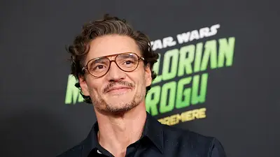 Nueva película de "Star Wars" de Disney recauda estimado de 165 millones de dólares en su estreno Nueva película de "Star Wars" de Disney recauda estimado de 165 millones de dólares en su estreno