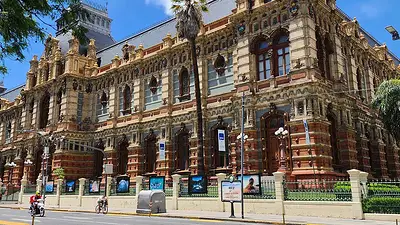 Los cuatro falsos palacios de Buenos Aires: dónde quedan y qué funciones cumplen en la Ciudad Los cuatro falsos palacios de Buenos Aires: dónde quedan y qué funciones cumplen en la Ciudad