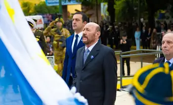 "Defender la patria": Insfrán encabezó el acto por el 25 de Mayo | 25 de mayo