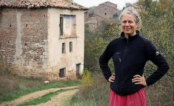 Era un pueblo abandonado hace 50 años, pero lo compró una pareja | Curiosidades
