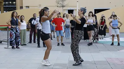 Clases de folklore Centro Cultural Recoleta Clases de folklore Centro Cultural Recoleta