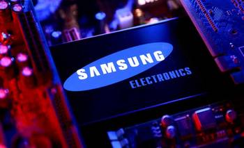 Samsung lanza muestras del chip HBM4E y refuerza su posición en memoria para IA | Samsung