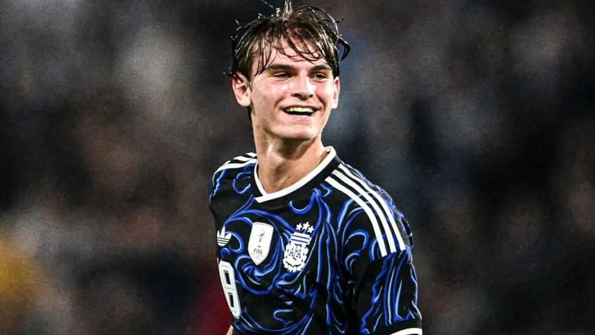 Nico Paz fue a ver a Boca, se enteró que va al Mundial 2026 con Argentina y se sorprendió