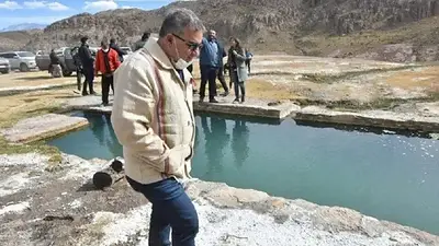 La insólita defensa de Jalil a la minería en medio de fuertes reclamos ambientales La insólita defensa de Jalil a la minería en medio de fuertes reclamos ambientales