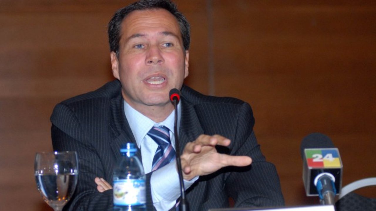 Caso Nisman: investigan llamadas cruzadas entre dos agentes de la Secretaría de Inteligencia
