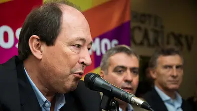 Insólito: un asesor de Sanz tildó a #NiUnaMenos de "propaganda" para el gobierno Insólito: un asesor de Sanz tildó a #NiUnaMenos de "propaganda" para el gobierno