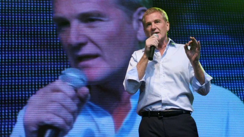 Elecciones 2015: para De Narváez el kirchnerismo tiene "el camino libre" para ganar