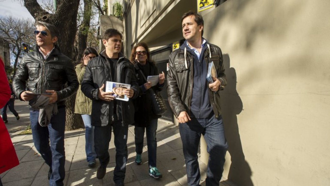 Para Kicillof y Recalde, Máximo Kirchner "aportaría mucho al Congreso"