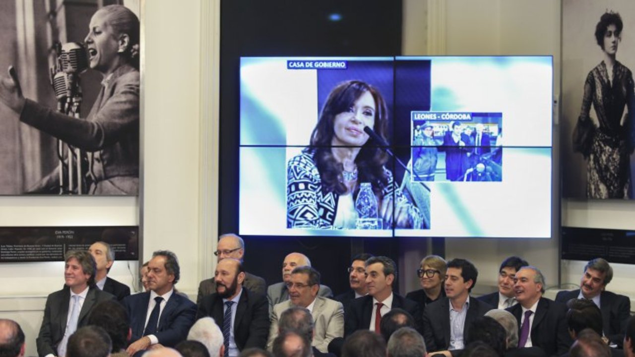 Aumento de la Asignación Universal por Hijo: Cristina envió un proyecto para actualizarla dos veces al año