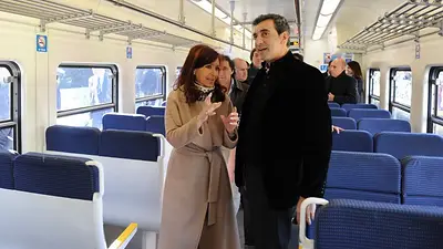Elecciones 2015: en medio de rumores, Randazzo suspendió un acto y se reúne con Cristina en Olivos Elecciones 2015: en medio de rumores, Randazzo suspendió un acto y se reúne con Cristina en Olivos