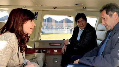 Por primera vez, Cristina se mostró con la fórmula presidencial del kirchnerismo Por primera vez, Cristina se mostró con la fórmula presidencial del kirchnerismo