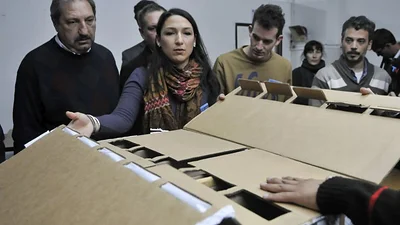 Elecciones en Santa Fe 2015: El PRO asegura que el escrutinio en Santa Fe "está parejo" Elecciones en Santa Fe 2015: El PRO asegura que el escrutinio en Santa Fe "está parejo"