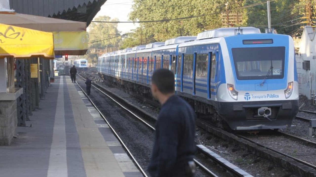 Se levantó el paro de mañana de la Línea Sarmiento