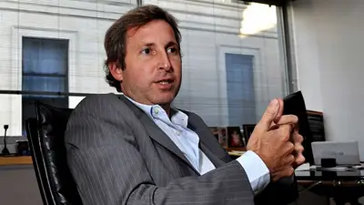 Economista del PRO pide "negociar a cara de perro con los buitres" Economista del PRO pide "negociar a cara de perro con los buitres"