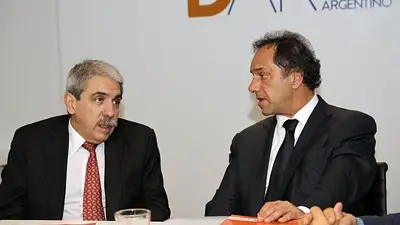 Elecciones 2015: Scioli y Aníbal Fernández en su primera reunión como candidatos Elecciones 2015: Scioli y Aníbal Fernández en su primera reunión como candidatos
