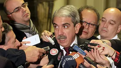 Aníbal Fernández dice que el reemplazante de Cabral tiene "mayor legitimación" Aníbal Fernández dice que el reemplazante de Cabral tiene "mayor legitimación"