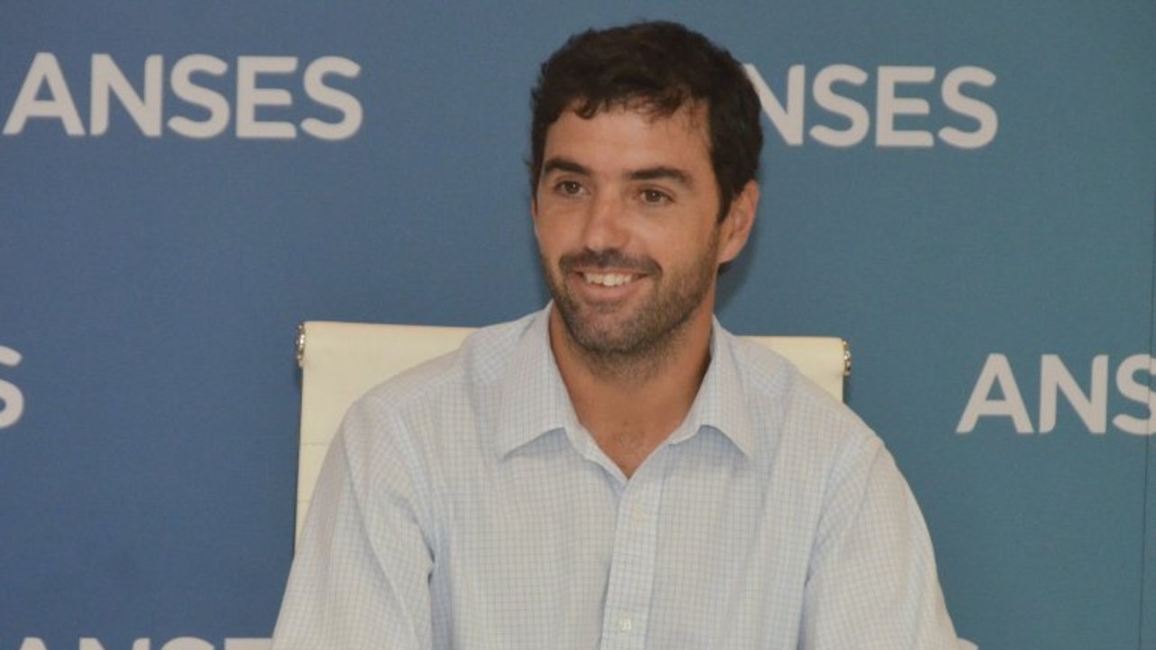 Es oficial: para pagar las sentencias a jubilados, el Gobierno quiere vender acciones de la Anses