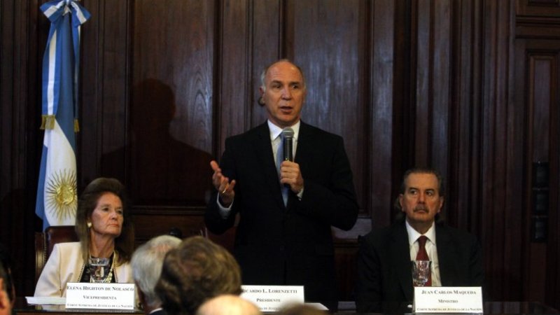 El Gobierno pide a la Corte que frene los amparos contra el tarifazo