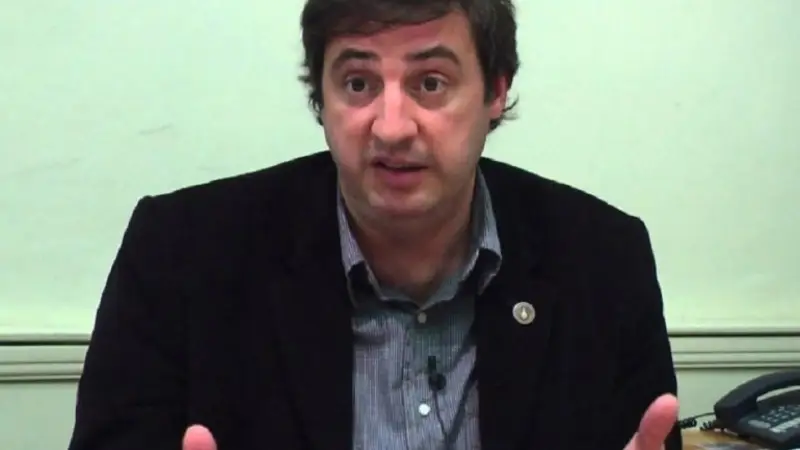 Denuncian al intendente de Cambiemos en Luján por espionaje