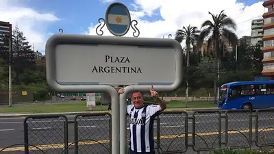 El insólito festejo de Luis Juez en Ecuador por el ascenso de Talleres El insólito festejo de Luis Juez en Ecuador por el ascenso de Talleres