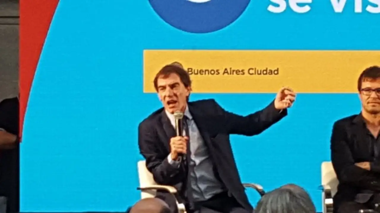 La provocación de Lopérfido con quienes pedían su renuncia: "Viniste acá gratis porque yo lo dispuse"