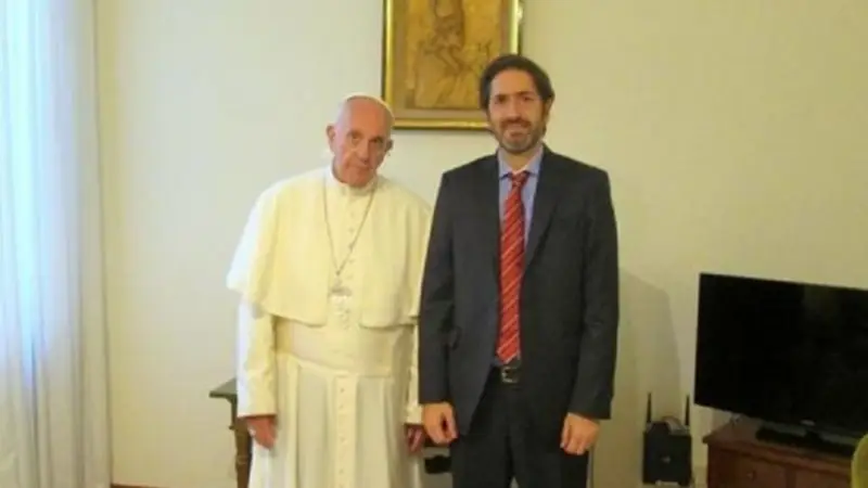 Intimidad del encuentro entre el Papa y el juez Casanello con un enemigo en común: Antonio Stiuso