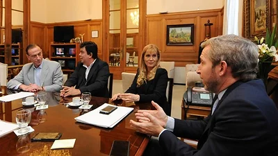 Intendentes bonaerenses reclaman la ampliación de la tarifa social Intendentes bonaerenses reclaman la ampliación de la tarifa social