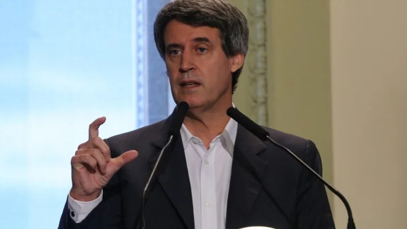 Prat Gay dijo que el Gobierno "se ocupa de los más vulnerables"