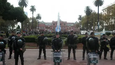 Cambiamos: como en el 25 de mayo, Macri cierra al público el acto por el Día de la Bandera Cambiamos: como en el 25 de mayo, Macri cierra al público el acto por el Día de la Bandera
