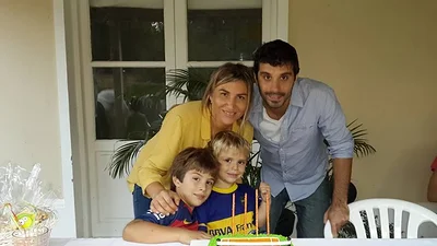 Vecinos de Pilar increparon al intendente Ducoté por un asalto Vecinos de Pilar increparon al intendente Ducoté por un asalto