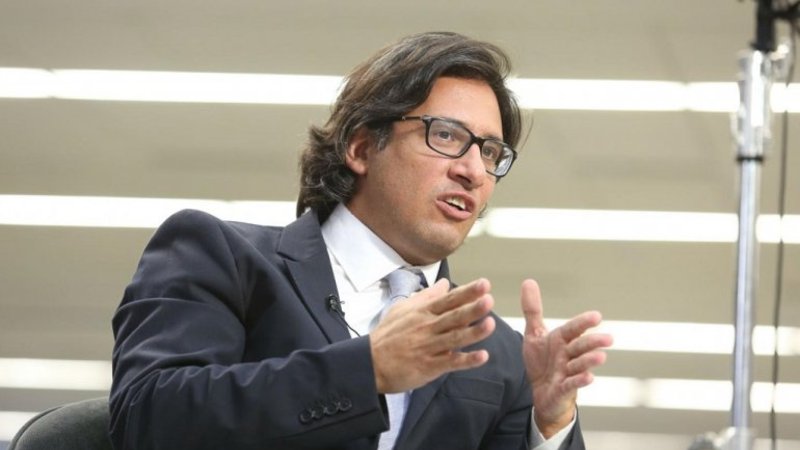 El Gobierno dice que los jueces "tienen que pagar Ganancias"