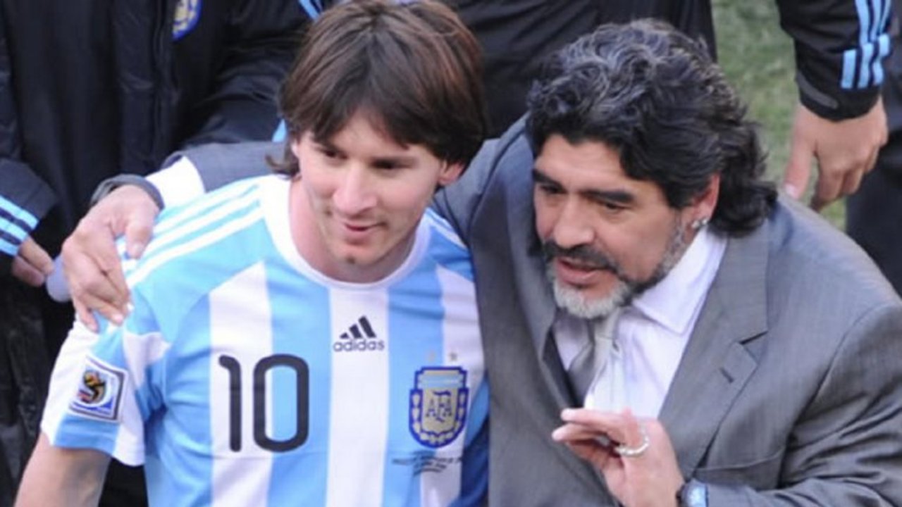 Maradona rompió el silencio tras la renuncia de Messi a la Selección