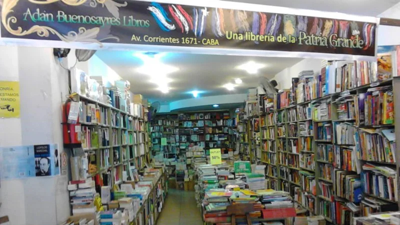 La librería "Adán Buenosayres" finalmente no cierra y funcionará como cooperativa