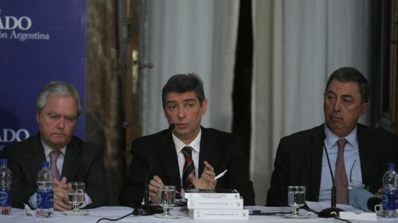 Rosatti juró en la Corte y anunció que "en muy pocos días" se pronunciarán sobre los tarifazos