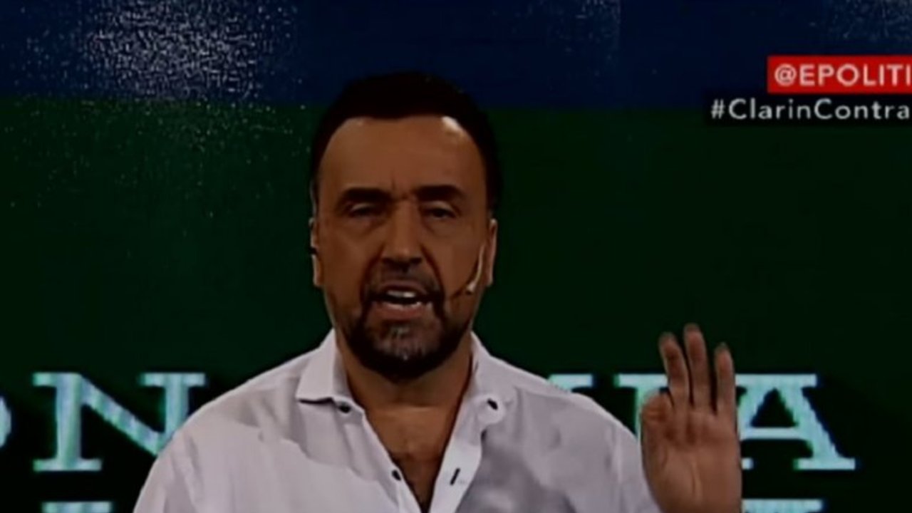 Clarín y Macri contra Cristina, el editorial de Roberto Navarro