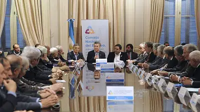 El Gobierno convocó al Consejo del Salario para actualizar el sueldo mínimo El Gobierno convocó al Consejo del Salario para actualizar el sueldo mínimo