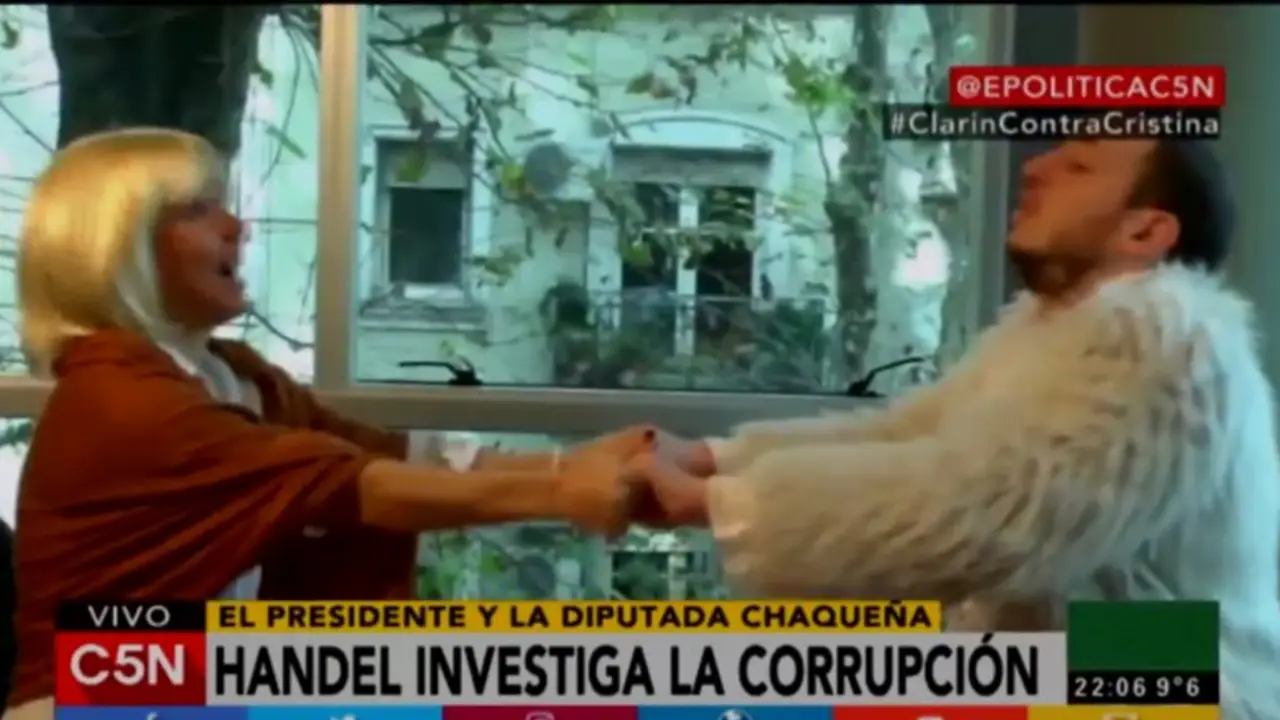 "Subite a este Carrió", el desopilante sketch de Handel con Malena Pichot