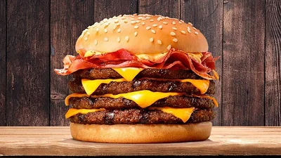 La delirante publicidad de Burger King que usa los chats de Latorre y Jaitt La delirante publicidad de Burger King que usa los chats de Latorre y Jaitt