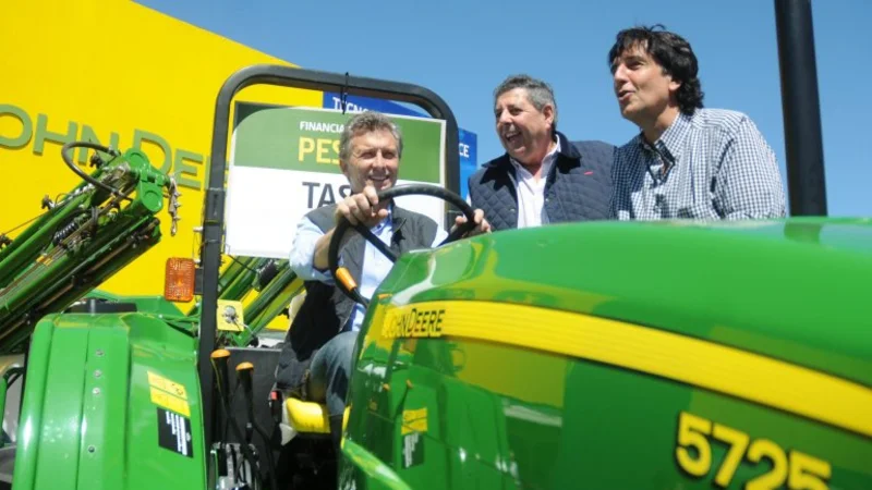 El campo retiene la cosecha para forzar una nueva devaluación