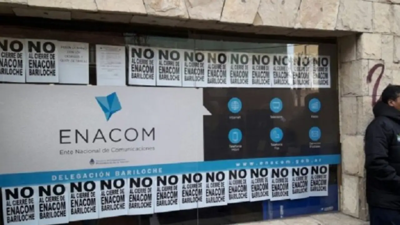 Bariloche: alarma entre los trabajadores por el cierre Enacom