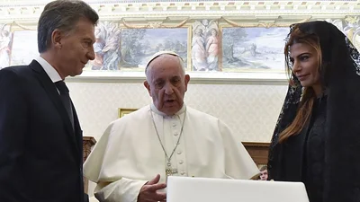 En medio del escándalo por las pensiones, el Papa le mandó un mensaje a Macri En medio del escándalo por las pensiones, el Papa le mandó un mensaje a Macri