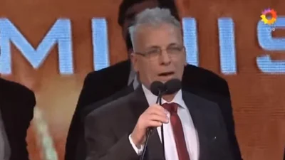 En pleno Martín Fierro, Gerardo Romano pidió unirse al frente de Cristina Kirchner En pleno Martín Fierro, Gerardo Romano pidió unirse al frente de Cristina Kirchner