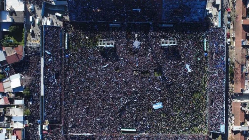 Las impactantes tomas aéreas del acto de CFK  tomadas desde un drone