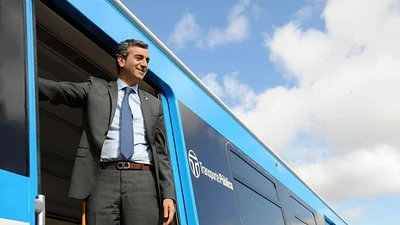 Los intendentes que le quedan a Randazzo le piden que retome las negociaciones con Cristina Los intendentes que le quedan a Randazzo le piden que retome las negociaciones con Cristina