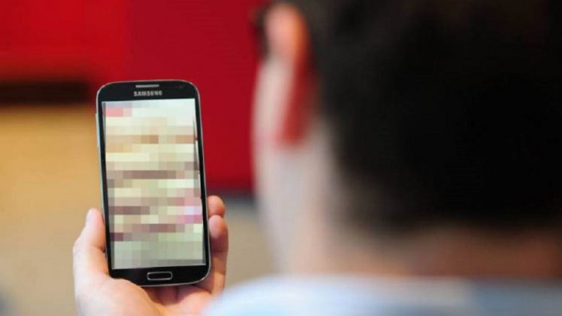 El Gobierno intimó a las operadoras de celulares a reducir las quejas de usuarios
