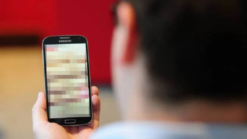 El Gobierno intimó a las operadoras de celulares a reducir las quejas de usuarios