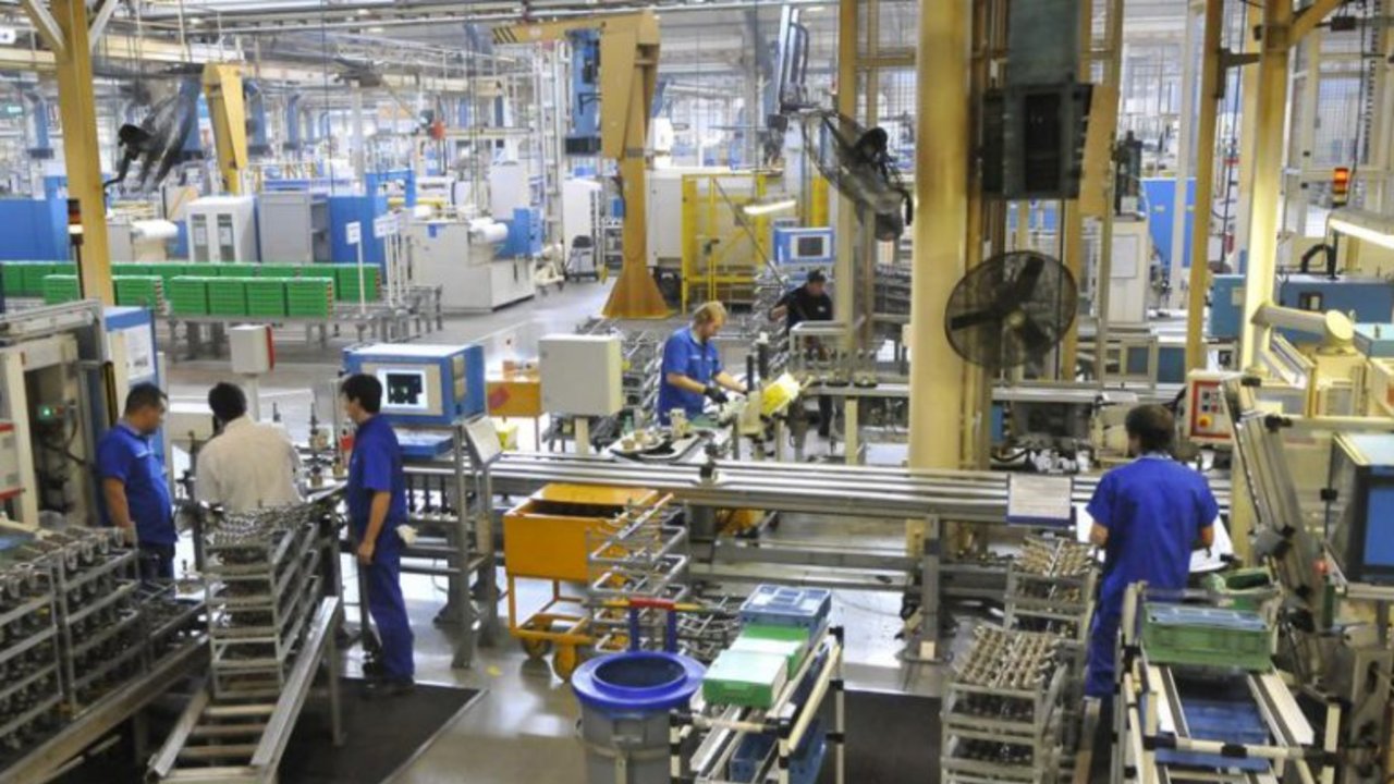 El empleo, en caída libre: 50 mil puestos menos en abril