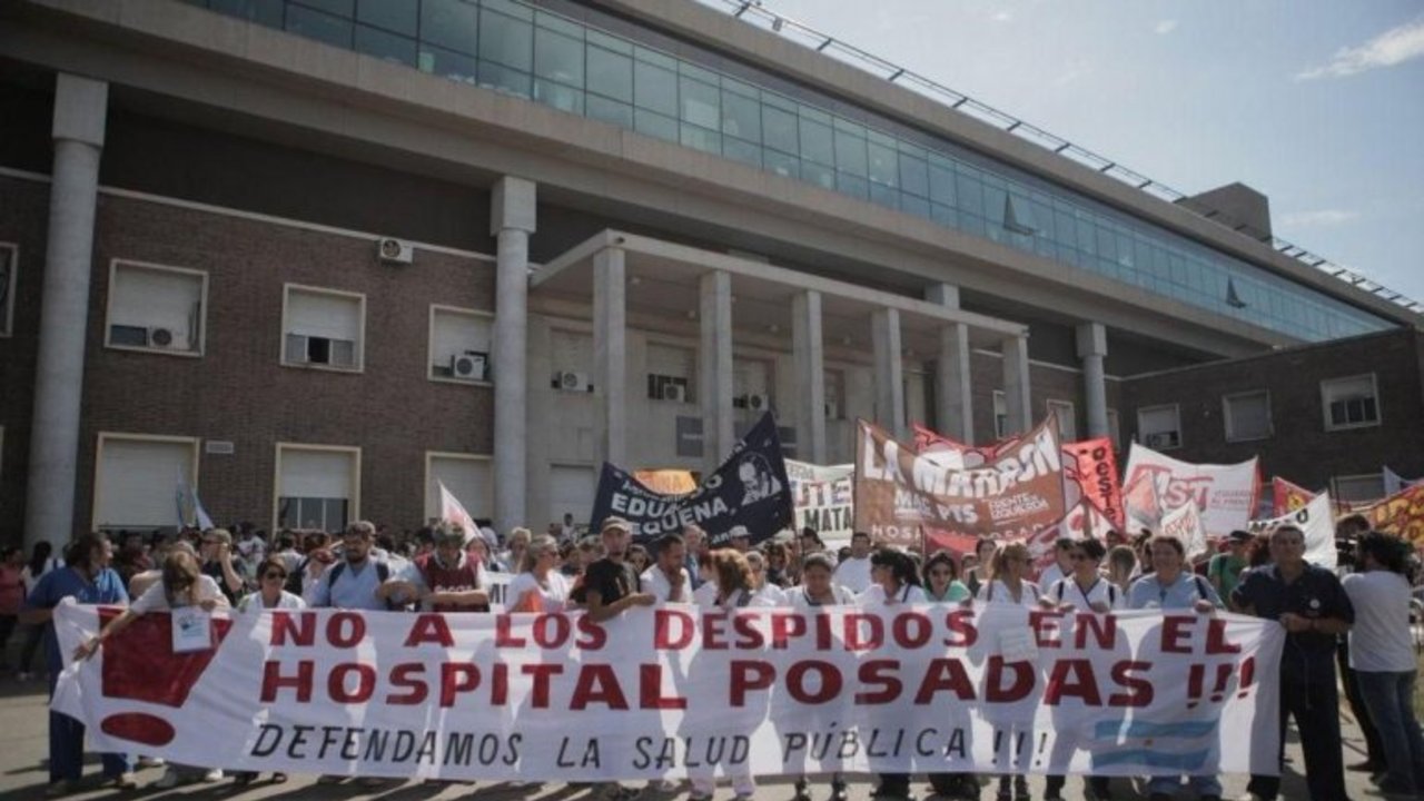 Crisis en el Posadas: denuncian nuevos despidos y militarización en el hospital