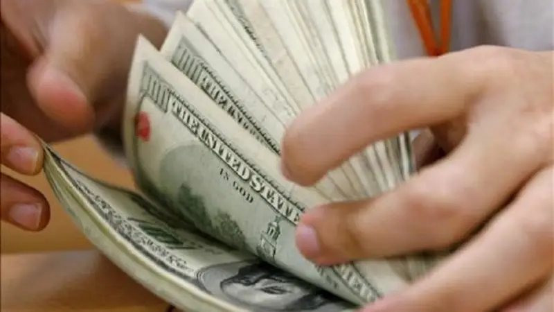 El dólar no cede y arrancó junio con otro récord: $25,56